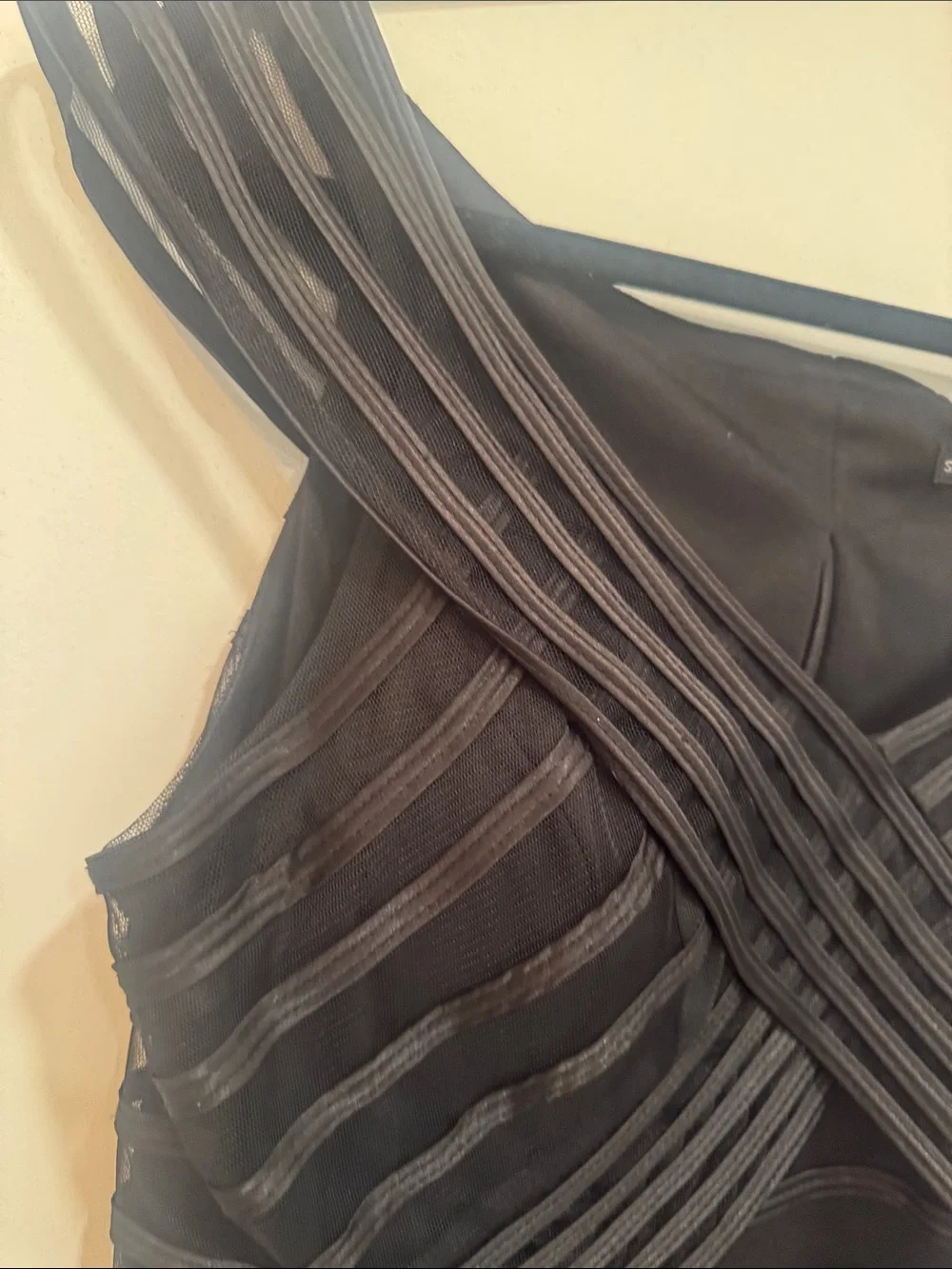 Sandra Darren Size 12 Black Dressy Detail Top - Picture 7 of 13